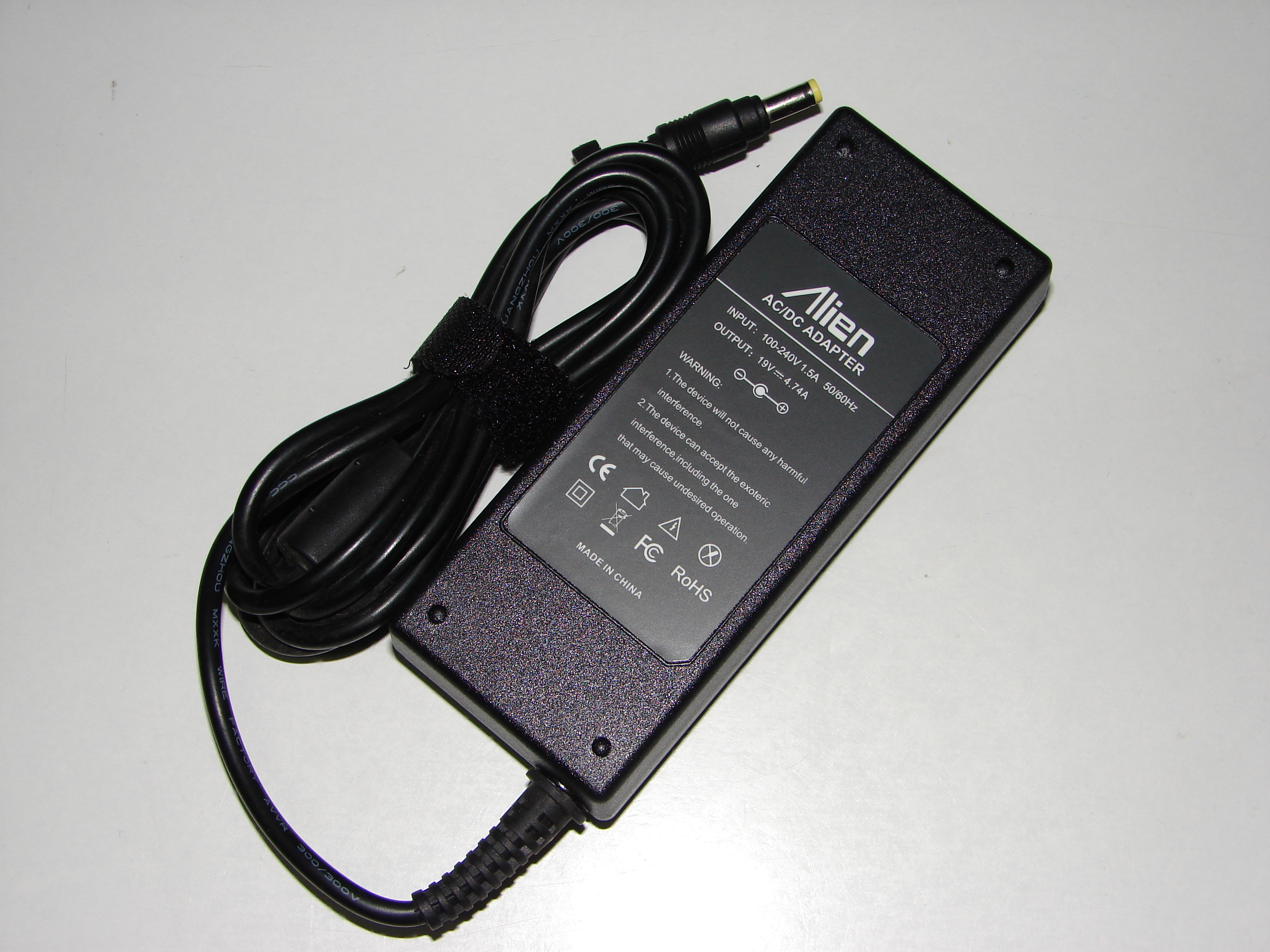 Adapter for HP 19v 4.74A 90W